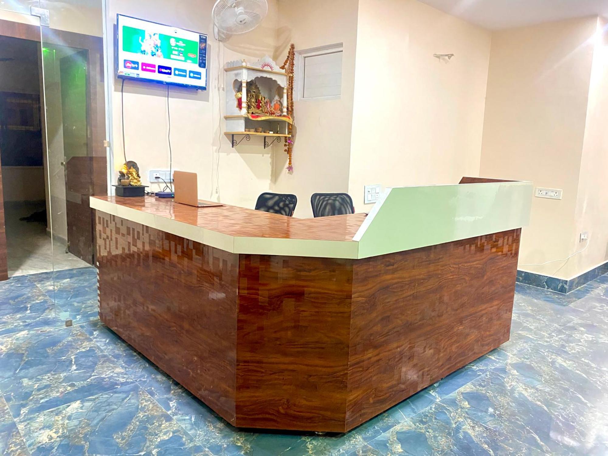 Ramalayam Inn Ayodhya Экстерьер фото